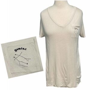 Women's Michelle By Comune Zodiac Tee Gemini Cream Small Astrology Horoscope Top
